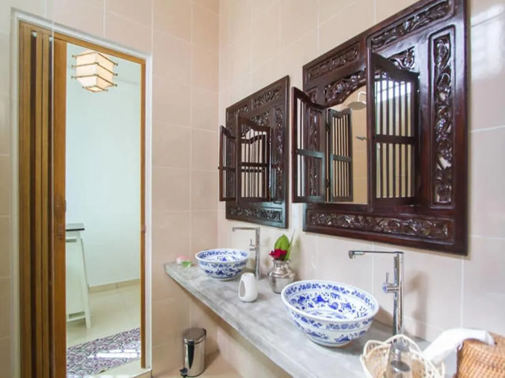 Balik Pulau Booklodge B&B Проживание в семье
